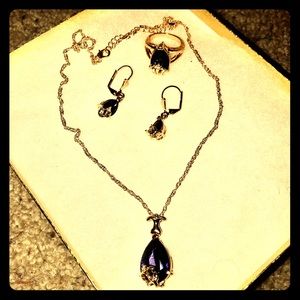 NEW TEAR DROP NECKLACE/EARRING/RING SET